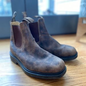 Blundstone rustic brown boots size 7